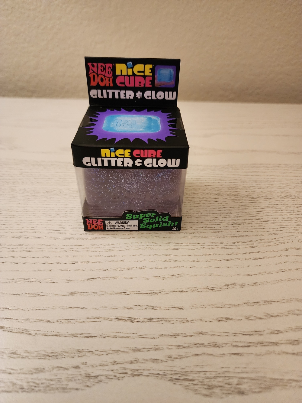 Authentic NeeDoh Nice Cube Glitter & Glow - Purple
